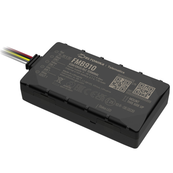 GPS трекер Teltonika FMB910
